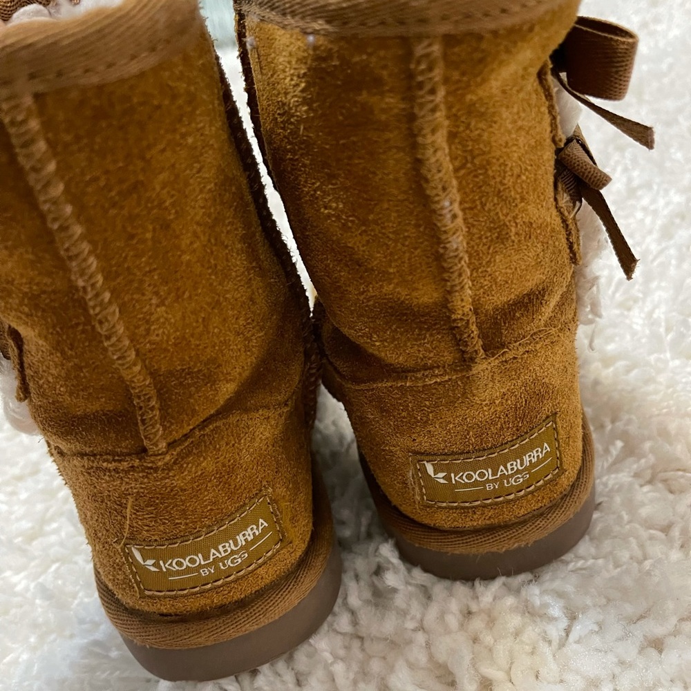 Kookaburra by Ugg Victoria Short Boots Kids Boots Toddler Girls Size 10 Cognac